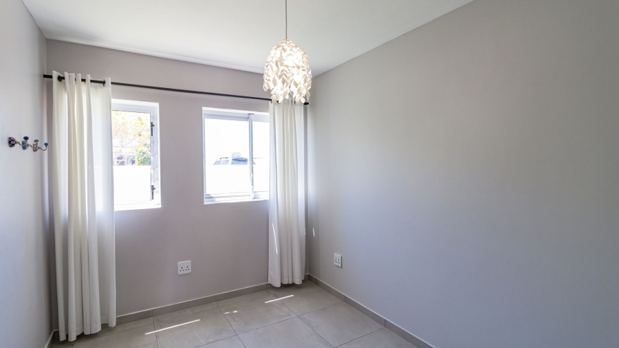 3 Bedroom Property for Sale in Lampiesbaai Western Cape